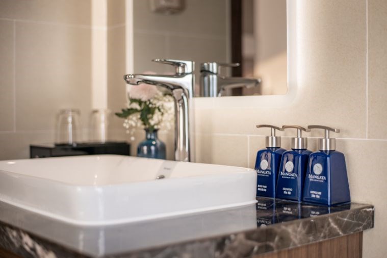 Mangata Beachfront  Hotel Đà Nẵng